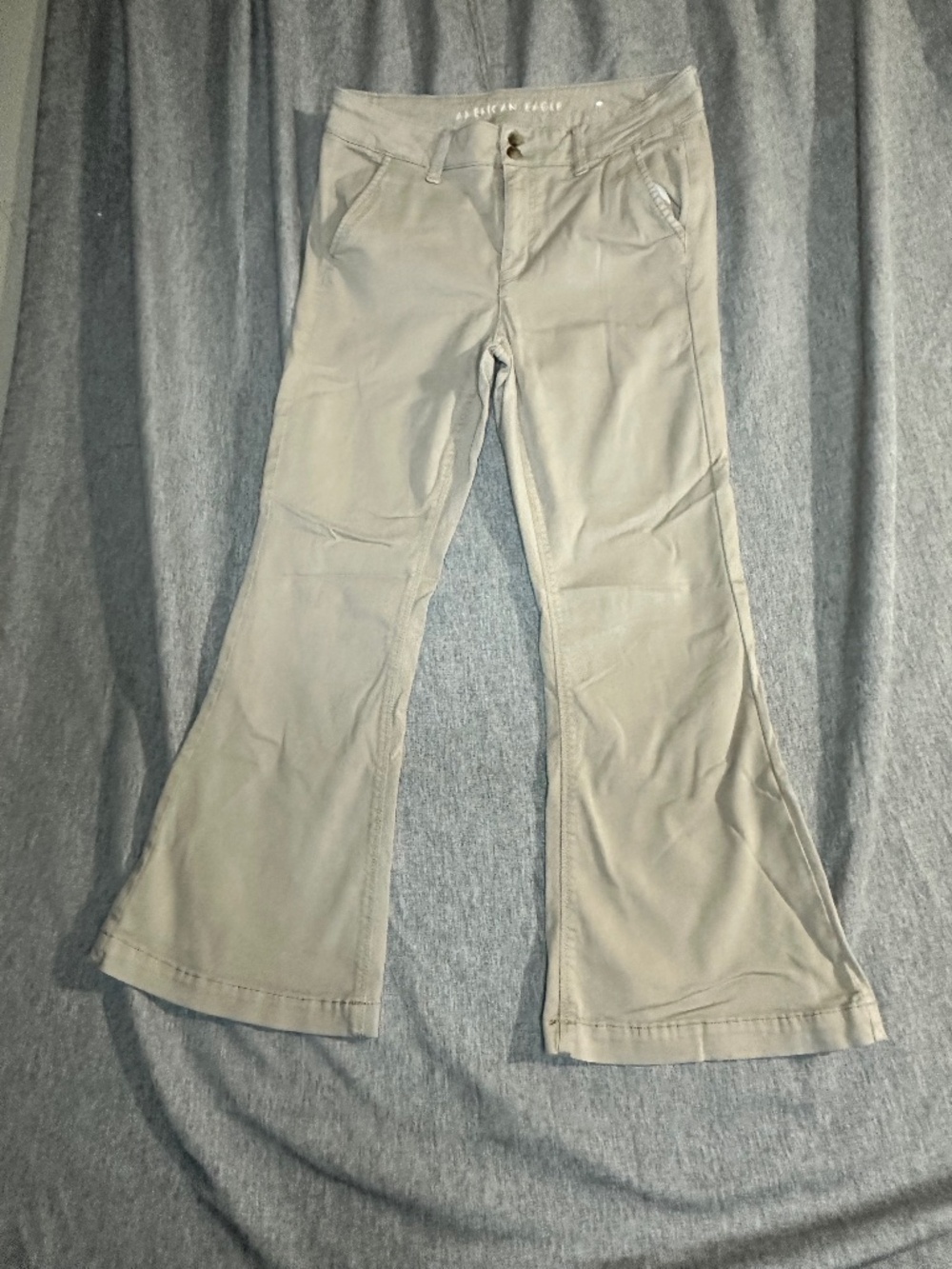 American Eagle Khaki Flare Pants Size 10 Short Tan Chino Trousers Boho Preppy
